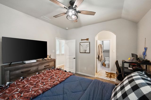 2741 Thornhill Lane, Mansfield, TX 76084