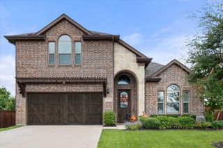 2741 Thornhill Lane, Mansfield, TX 76084