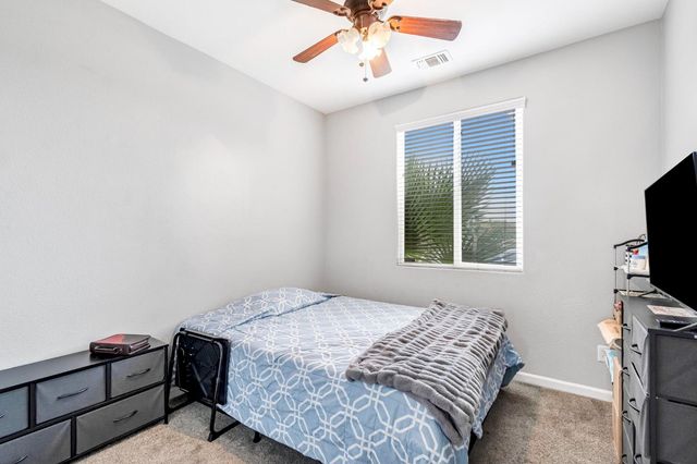 2430 S Hayston Avenue, Fresno, CA 93725