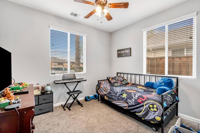 2430 S Hayston Avenue, Fresno, CA 93725