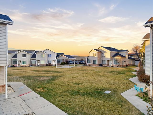 221 S MAJESTIC MEADOWS DR, Payson, UT 84651