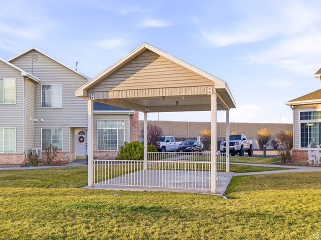 221 S MAJESTIC MEADOWS DR, Payson, UT 84651