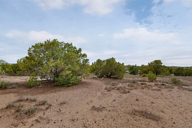 43 Thundercloud, Santa Fe, NM 87506