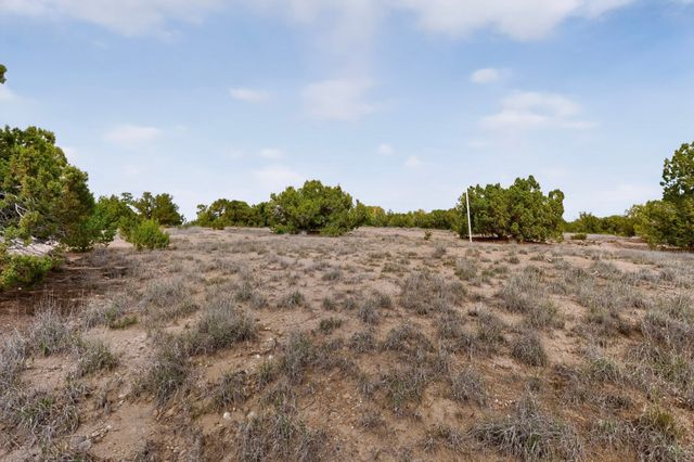 43 Thundercloud, Santa Fe, NM 87506