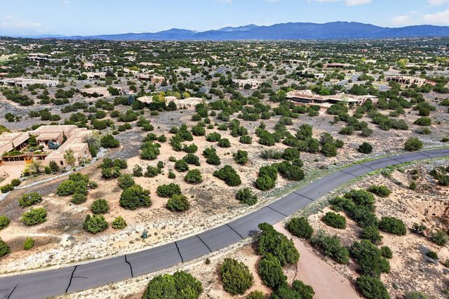 43 Thundercloud, Santa Fe, NM 87506