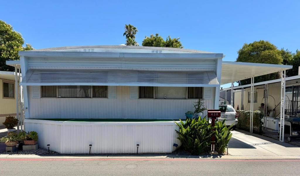 Image 1 of property listing at 411 Lewis Road 438, San Jose, CA 95111