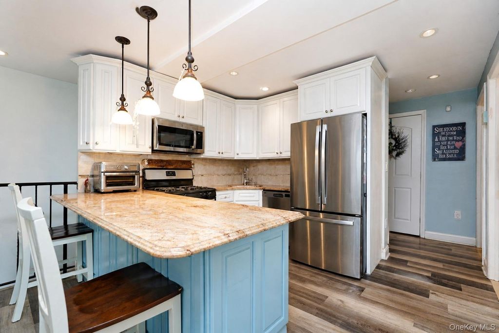 176 Beach 101st Street 4A, Rockaway Park, NY 11694 — photo 5
