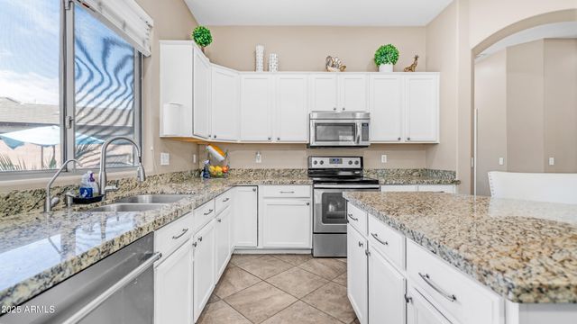 1970 E YELLOWSTONE Place, Chandler, AZ 85249