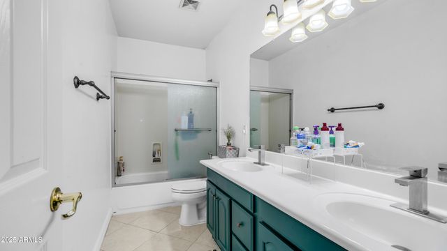 1970 E YELLOWSTONE Place, Chandler, AZ 85249