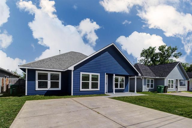 9811 Kerr Street, Houston, TX 77029