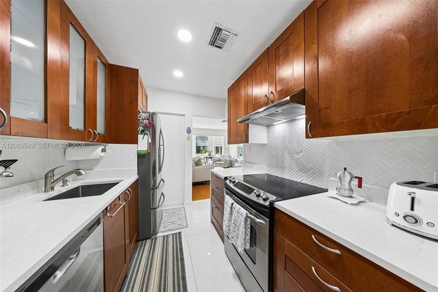 47 Fonseca Avenue, Coral Gables, FL 33134