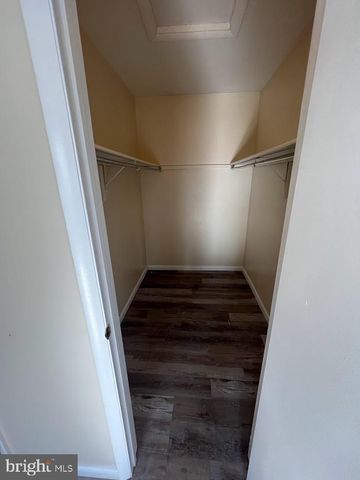 45-8 HOLLY DR, Reading, PA 19606