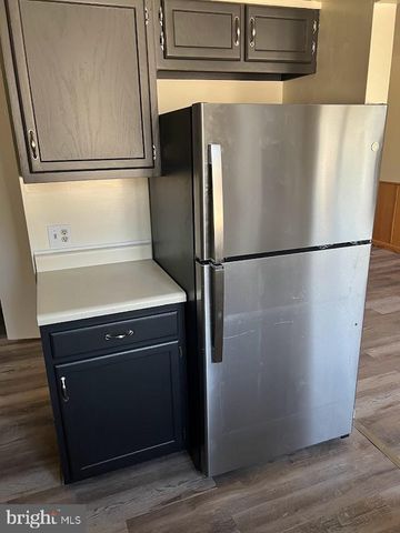 45-8 HOLLY DR, Reading, PA 19606