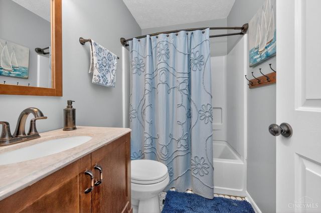 1299 Poplar Hill Drive, Lebanon, OH 45036