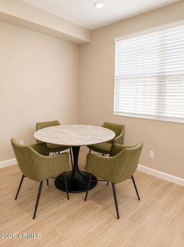 21007 N 58TH Place, Phoenix, AZ 85054