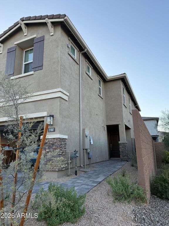 21007 N 58TH Place, Phoenix, AZ 85054