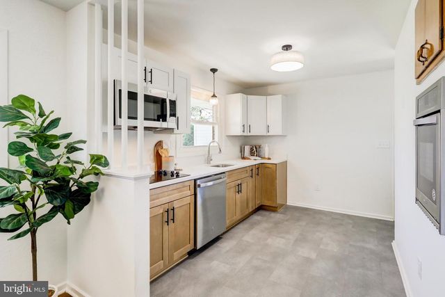 503 MATTHEW RD, Harrisburg, PA 17109
