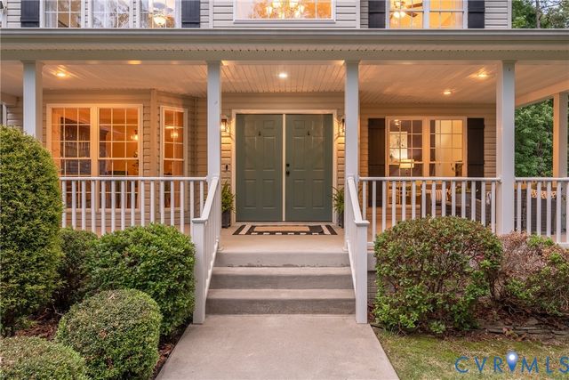 381 Shorewood Dr, Louisa, VA 23117