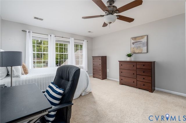 381 Shorewood Dr, Louisa, VA 23117