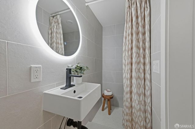 357 Vallejo Street 357A, San Francisco, CA 94131