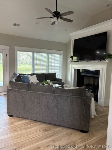 130 W Greene Court, Hanover, IN 47243