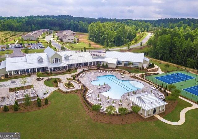 541 Hazelnut Drive, Peachtree City, GA 30269