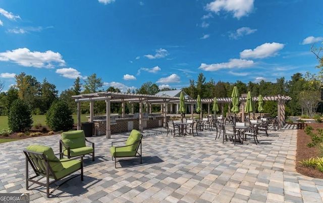 541 Hazelnut Drive, Peachtree City, GA 30269