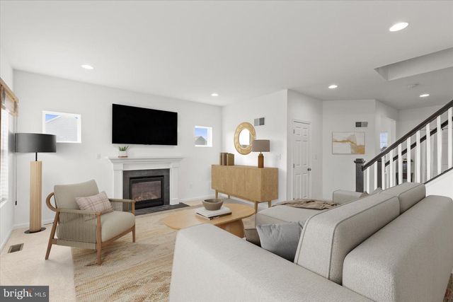 407 PEGGY LN, New Freedom, PA 17349