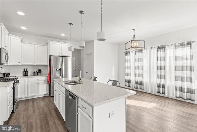 407 PEGGY LN, New Freedom, PA 17349