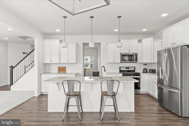 407 PEGGY LN, New Freedom, PA 17349