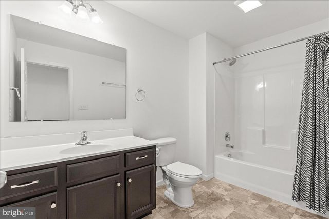 407 PEGGY LN, New Freedom, PA 17349