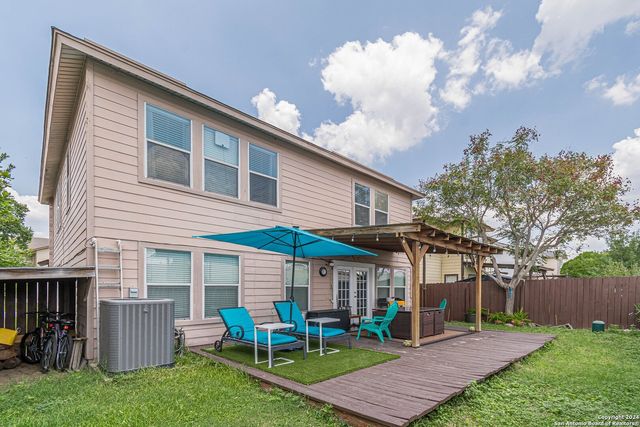 18 SULFUR CYN, San Antonio, TX 78247