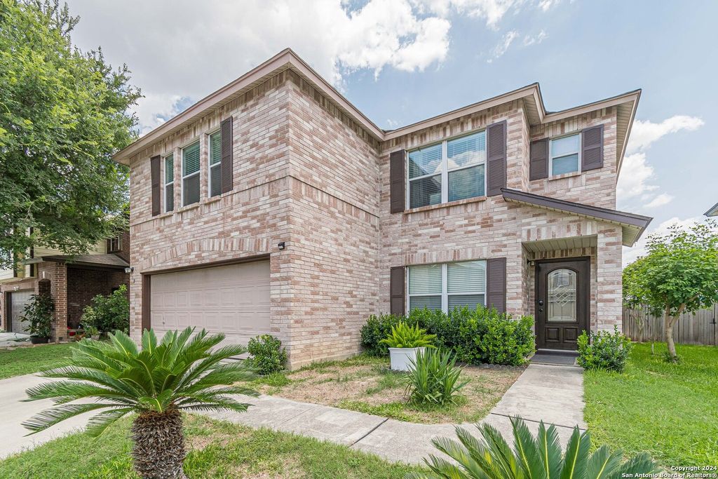 18 SULFUR CYN, San Antonio, TX 78247