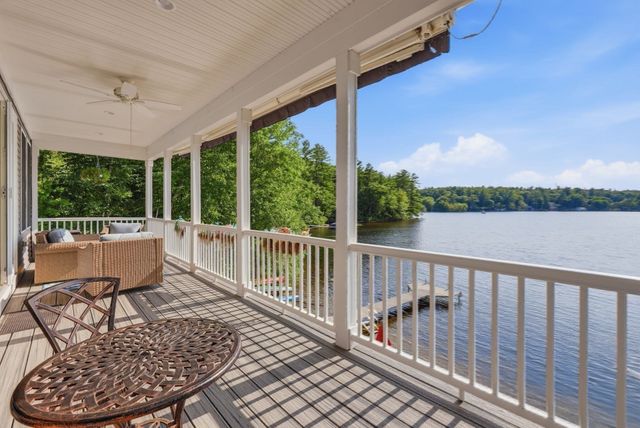 6 Weetamoo Way, Westford, MA 01886