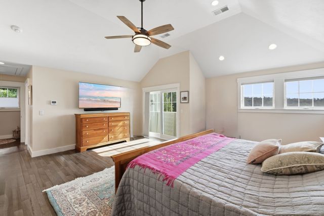 6 Weetamoo Way, Westford, MA 01886