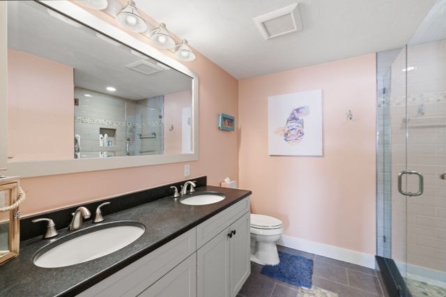 6 Weetamoo Way, Westford, MA 01886