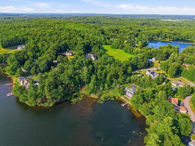6 Weetamoo Way, Westford, MA 01886
