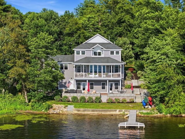 6 Weetamoo Way, Westford, MA 01886