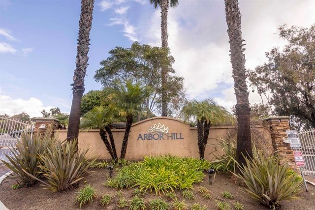 432 Edgehill Lane 73, Oceanside, CA 92054