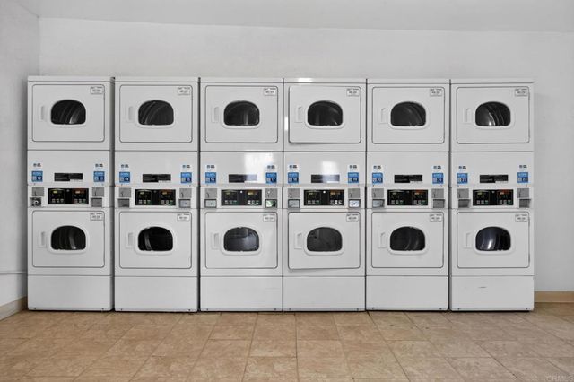 432 Edgehill Lane 73, Oceanside, CA 92054