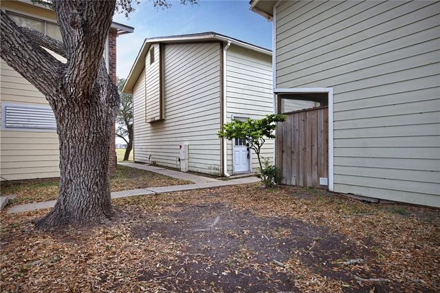 1011 Ennis Joslin Unit 126, Corpus Christi, TX 78412