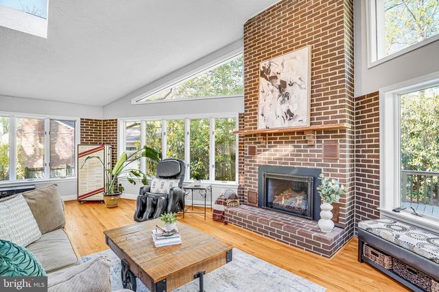 3722 ACOSTA RD, Fairfax, VA 22031