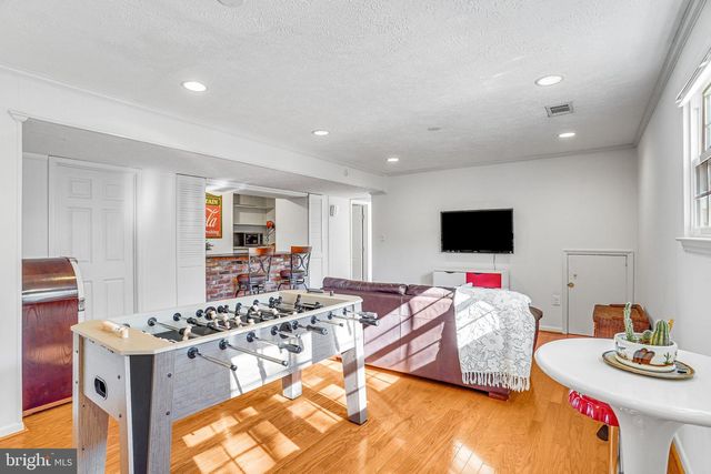 3722 ACOSTA RD, Fairfax, VA 22031