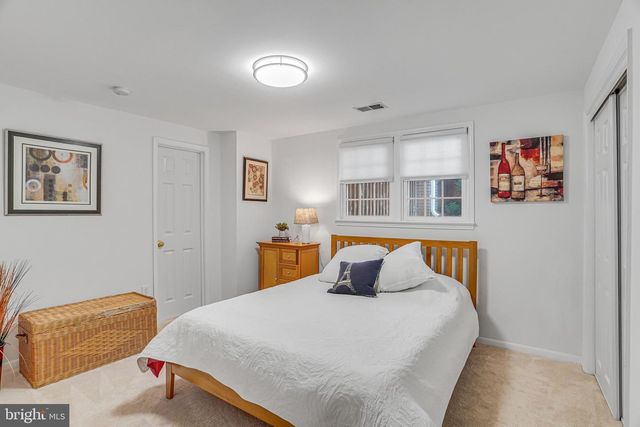 3722 ACOSTA RD, Fairfax, VA 22031
