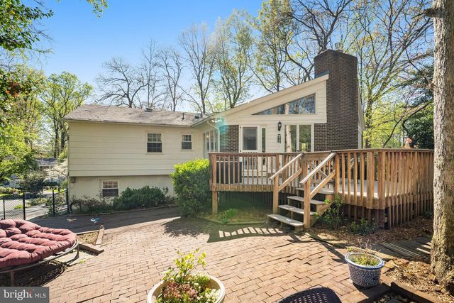 3722 ACOSTA RD, Fairfax, VA 22031