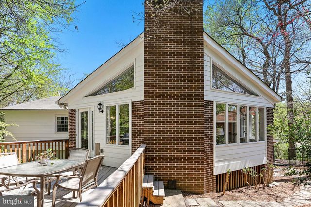 3722 ACOSTA RD, Fairfax, VA 22031
