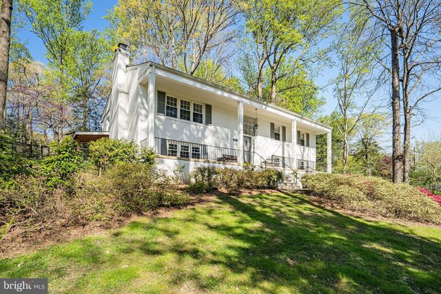 3722 ACOSTA RD, Fairfax, VA 22031