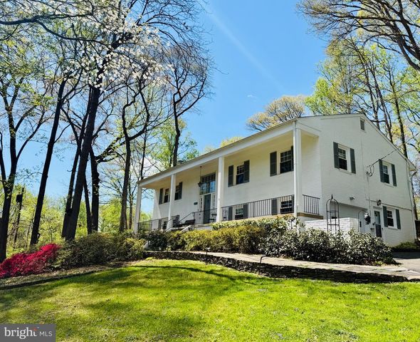 3722 ACOSTA RD, Fairfax, VA 22031