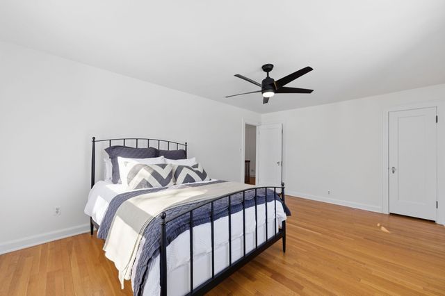 195 N Dellrose Ave, Wichita, KS 67208