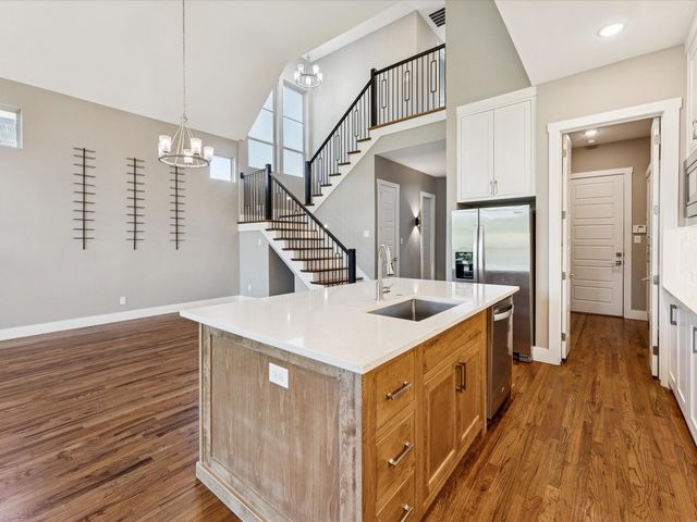 914 Saint George Place, Desoto, TX 75115